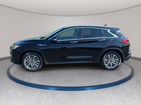 Used 2023 INFINITI QX50 Luxe AWD/4WD image 8