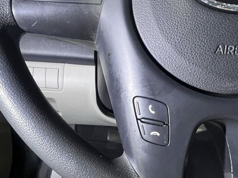 Used 2012 Kia Forte EX image 29