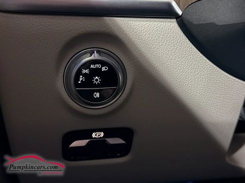 Used 2022 Mercedes-Benz C 300 4MATIC Sedan image 28