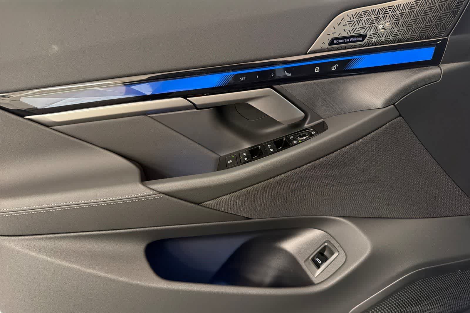 New 2026 BMW i5 M60 AWD/4WD image 12