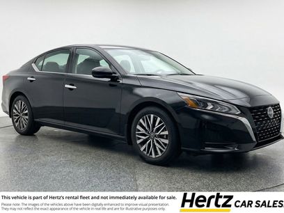 Used 2025 Nissan Altima 2.5 SV
