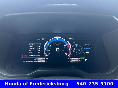 Used 2023 Toyota Sequoia Platinum AWD/4WD image 18