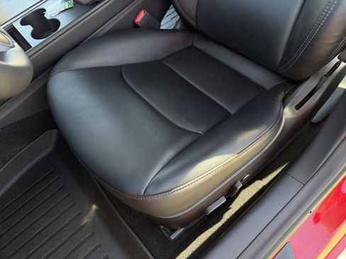 Used 2022 Tesla Model 3 Long Range image 16