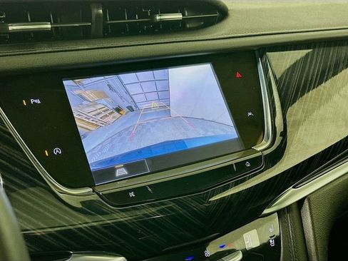 New 2025 Cadillac XT6 Premium Luxury image 11