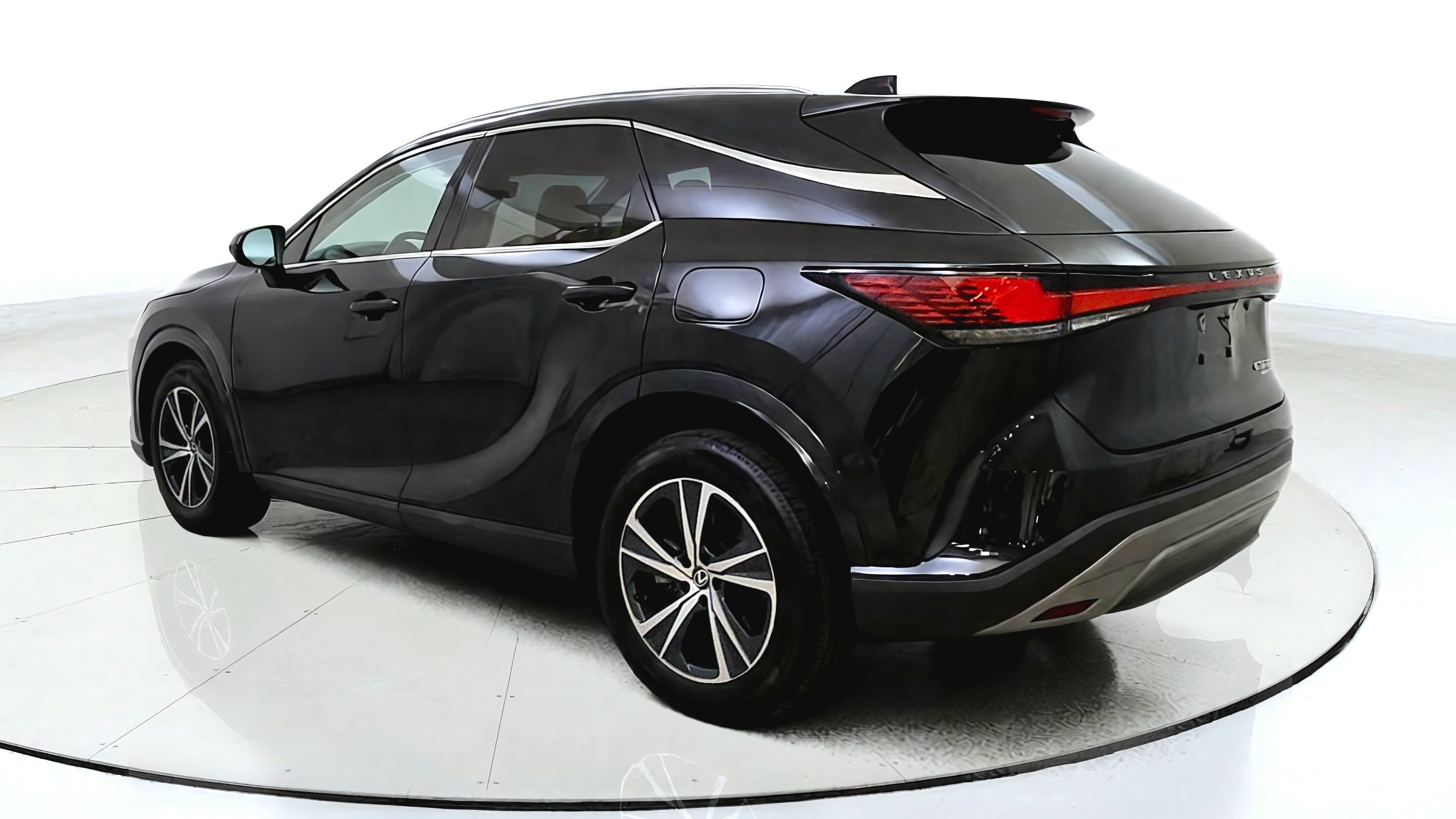 Used 2023 Lexus RX 350 Premium w/ Accessory Package AWD/4WD image 5