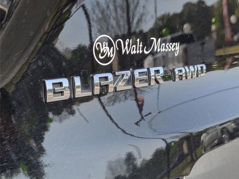 Used 2025 Chevrolet Blazer LT image 33