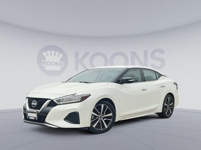 Used 2023 Nissan Maxima SV w/ Floor Mat Group