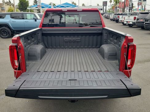 Used 2026 GMC Sierra 1500 SLT w/ SLT Premium Package AWD/4WD image 27