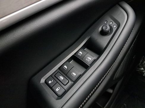 New 2023 Jeep Grand Cherokee 4WD 4xe image 25