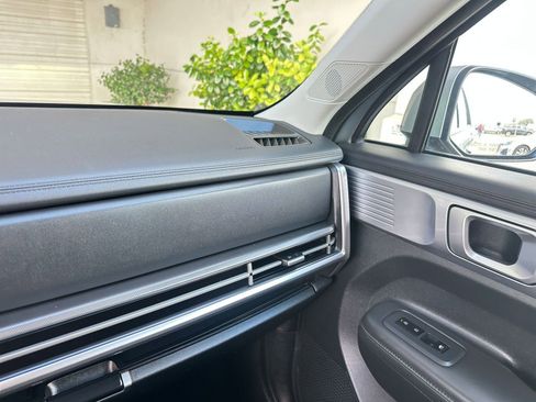 Used 2025 Hyundai Santa Fe SEL image 37