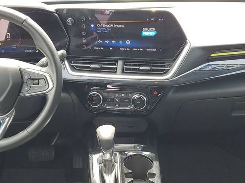 Certified 2025 Chevrolet Trax ACTIV w/ Driver Confidence Package FWD image 25