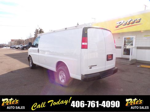 Used 2020 Chevrolet Express 2500 w/ Driver Convenience Package image 2