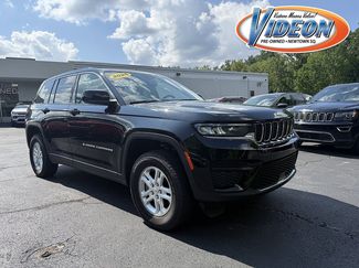 Used 2025 Jeep Grand Cherokee Laredo w/ Luxury Tech Group I AWD/4WD video 1