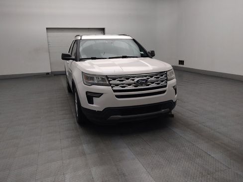 Used 2019 Ford Explorer XLT FWD image 14