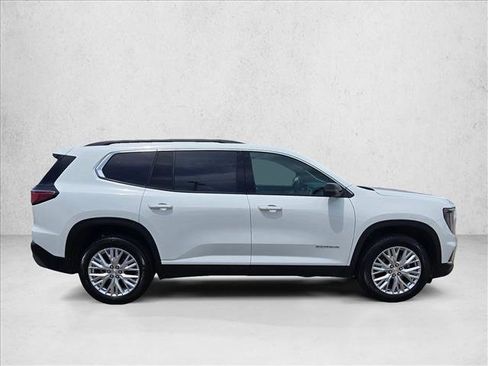 Used 2026 GMC Acadia Elevation w/ Elevation Premium Package FWD image 4