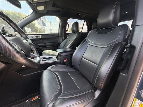 Used 2020 Ford Explorer ST AWD/4WD image 13
