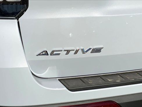 New 2026 Ford Explorer Active image 15