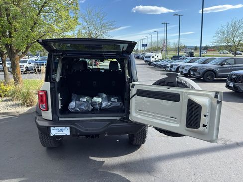 New 2026 Ford Bronco Big Bend w/ Black Diamond Package AWD/4WD image 7