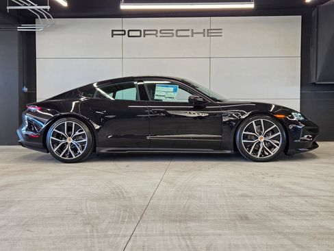 New 2026 Porsche Taycan image 28