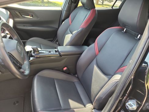 Certified 2024 Toyota Prius Prime image 19