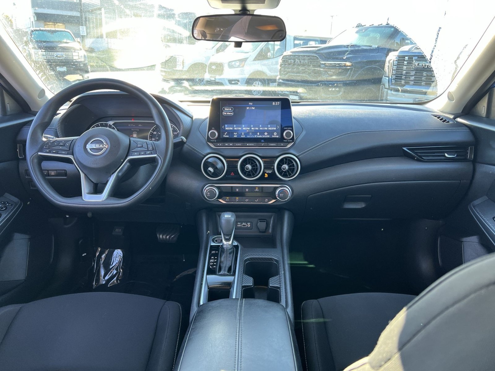Used 2024 Nissan Sentra SV FWD image 22