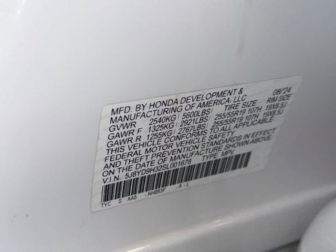 Used 2025 Acura MDX FWD image 29