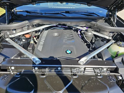 New 2026 BMW X5 xDrive40i w/ Climate Comfort Package image 33