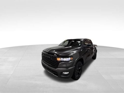 Certified 2025 RAM 1500 Big Horn AWD/4WD image 3