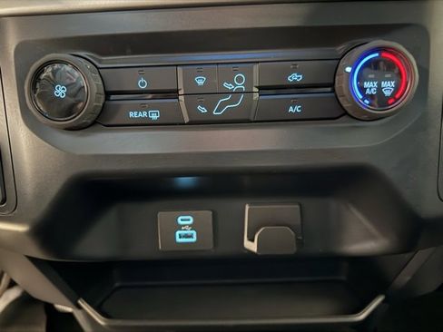 Used 2022 Ford F150 XLT image 19