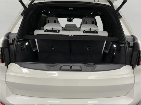 New 2026 BMW X7 xDrive40i AWD/4WD image 5