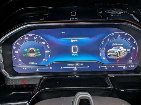 Certified 2025 Chevrolet Silverado 1500 High Country image 24