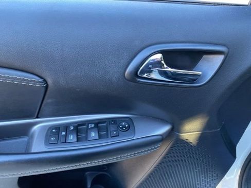 Used 2018 Dodge Journey Crossroad image 20