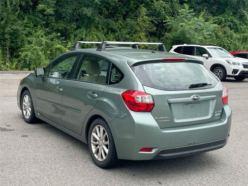 Used 2014 Subaru Impreza 2.0i Premium w/ All-Weather Package w/CVT AWD/4WD image 3