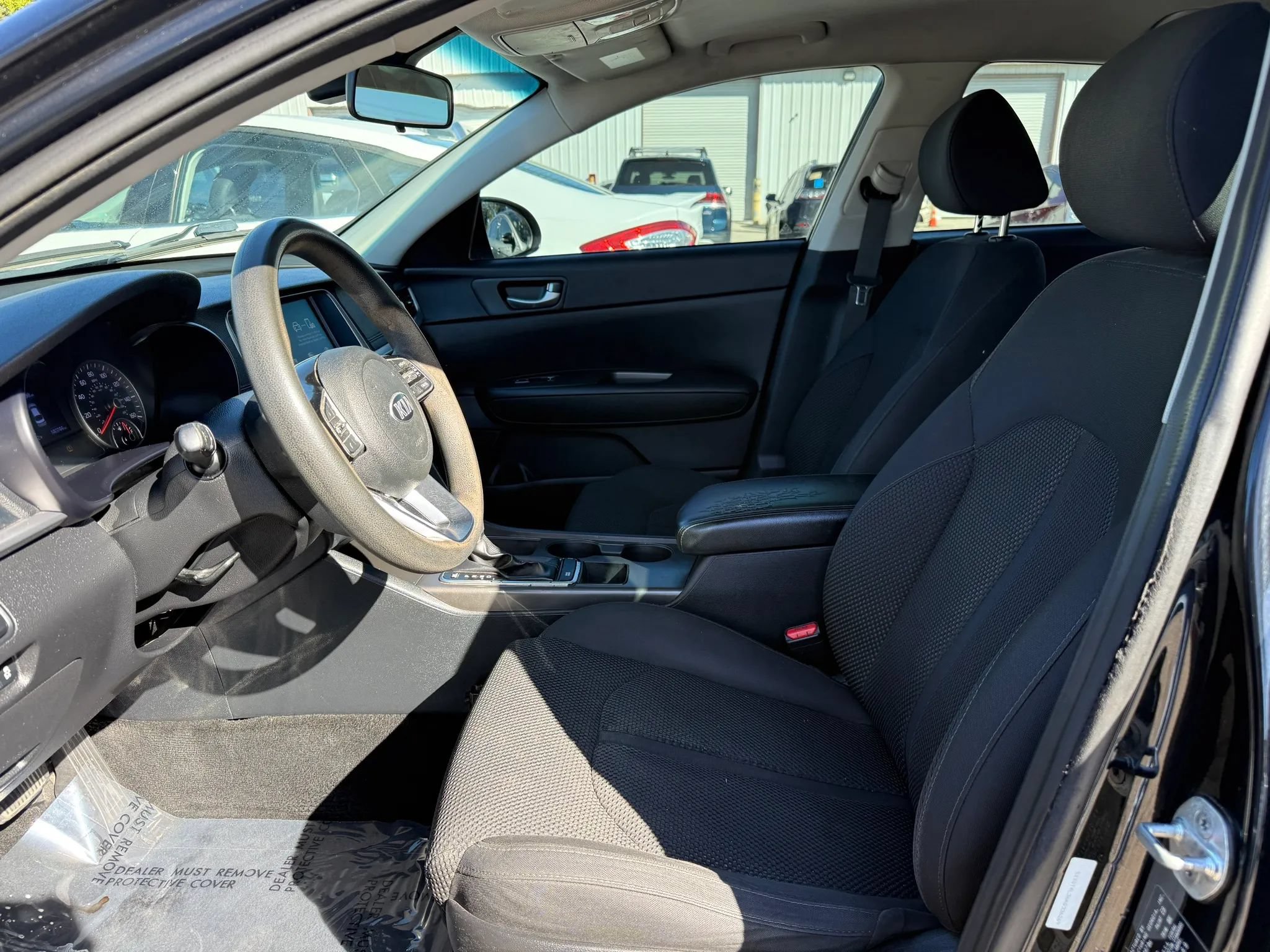 Used 2019 Kia Optima LX FWD image 2