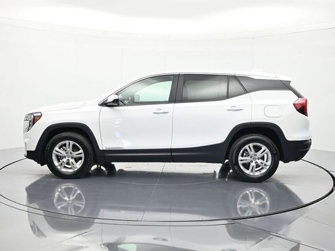 Used 2024 GMC Terrain SLE AWD/4WD image 8