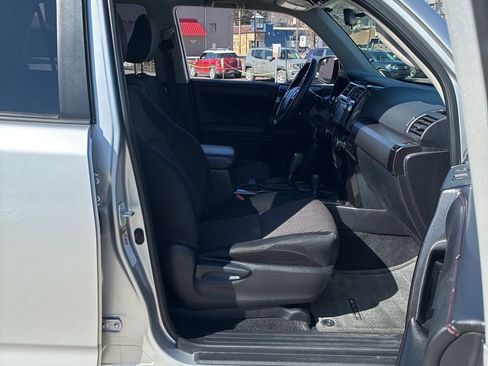 Used 2014 Toyota 4Runner Trail image 16