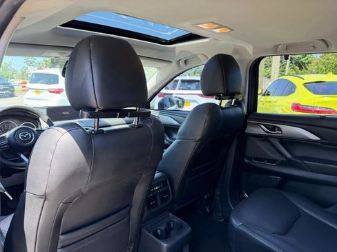 Used 2021 MAZDA CX-9 Touring w/ Touring Premium Package FWD image 27