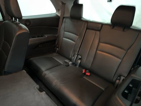 Used 2019 Honda Pilot Touring image 21