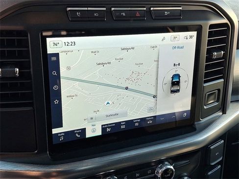 Used 2022 Ford F150 Lariat w/ Equipment Group 502A High image 17