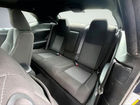 Used 2023 Dodge Challenger SXT image 21