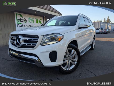 Used 2017 Mercedes-Benz GLS 450 4MATIC image 2