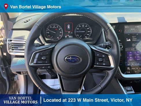 Used 2020 Subaru Outback Limited AWD/4WD image 17