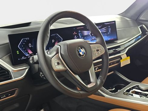Used 2026 BMW X7 xDrive40i w/ Premium Package AWD/4WD image 20