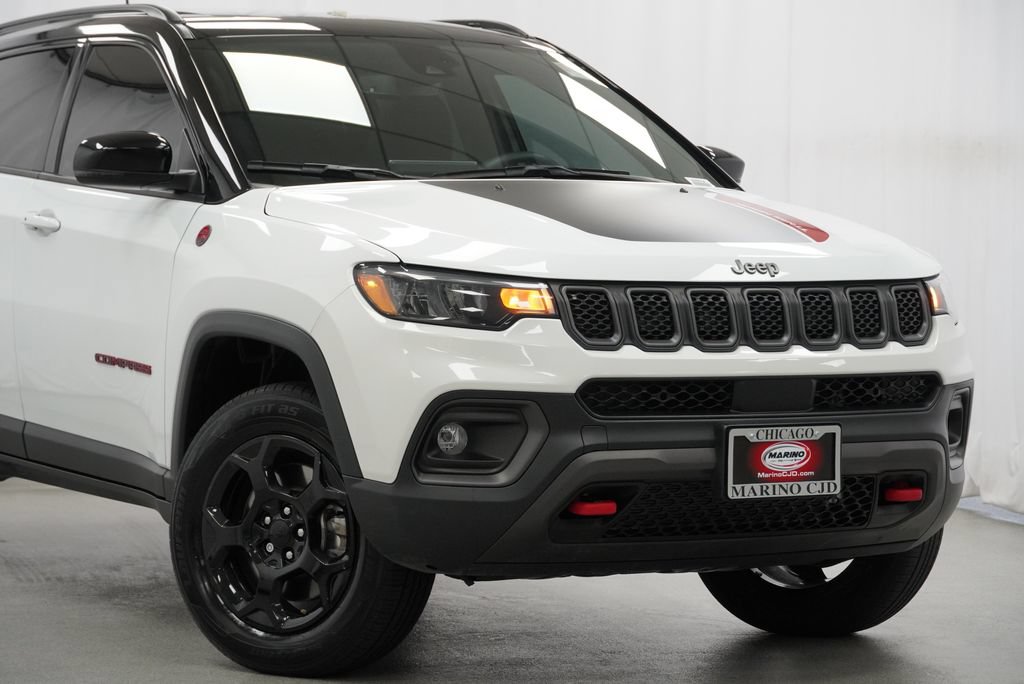 Certified 2023 Jeep Compass Trailhawk w/ Sun and Sound Group AWD/4WD image 7