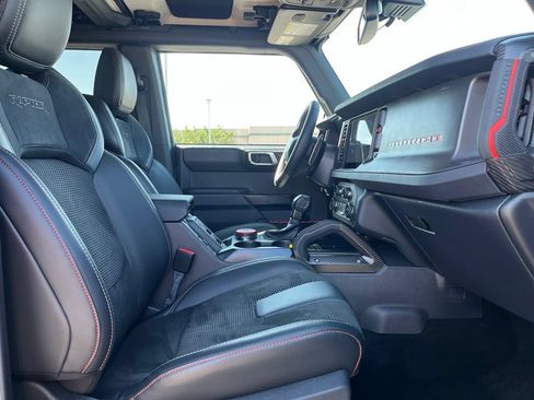 Used 2025 Ford Bronco Raptor w/ Interior Carbon Fiber Pack AWD/4WD image 24