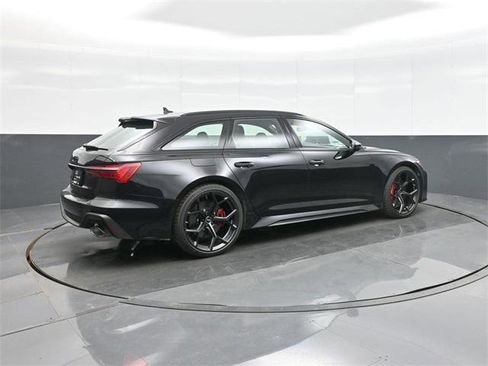 New 2026 Audi RS 6 performance image 7