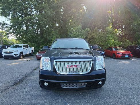Used 2008 GMC Yukon Denali AWD/4WD image 8