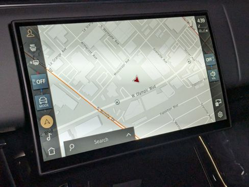 New 2025 Land Rover Range Rover Sport image 14