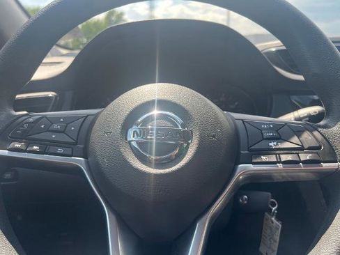 Certified 2022 Nissan Rogue Sport S FWD image 13