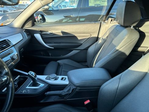 Used 2018 BMW M240i xDrive Convertible image 10